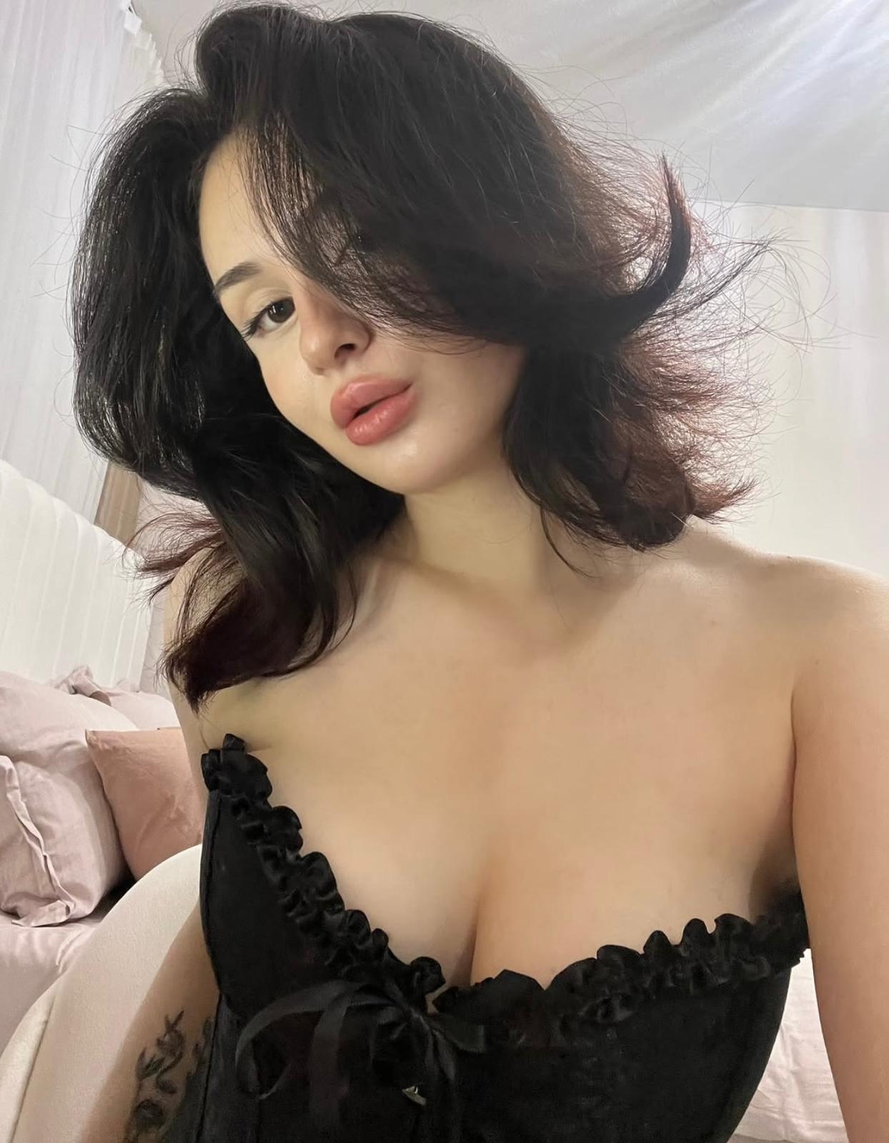 Çal Seçici Escort Nihal